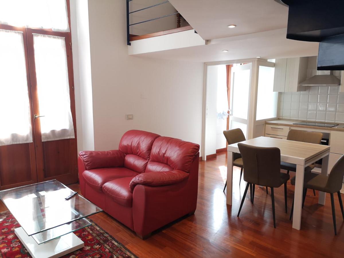 Marina Apartment City Centre Cagliari Exterior photo