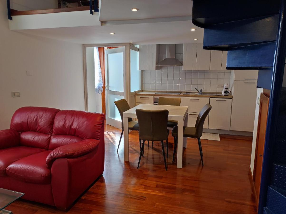 Marina Apartment City Centre Cagliari Exterior photo